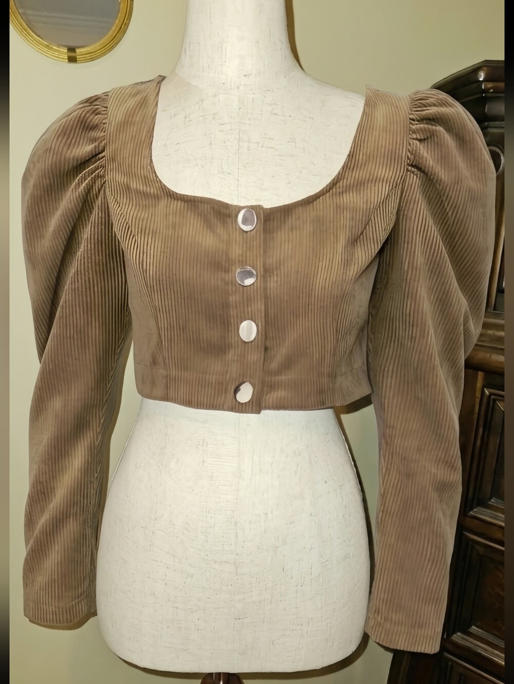 💛🤎 ZARA Corduroy Button Front Crop Top